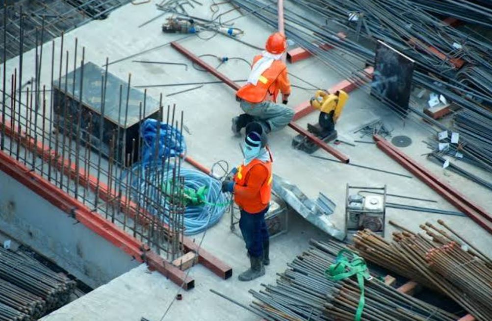 Need reliable Construction Estimating Services in USA? Read this guide to understand accurate estimating for cost control & better results.